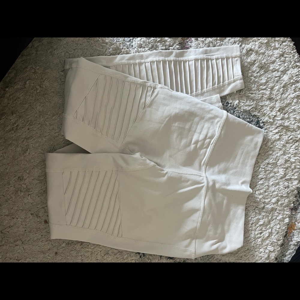 Alo white moto leggings